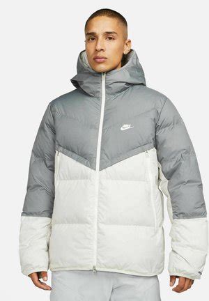 nike jacke umdrehbar herren|Nike Jacken für Herren riesige Auswahl online .